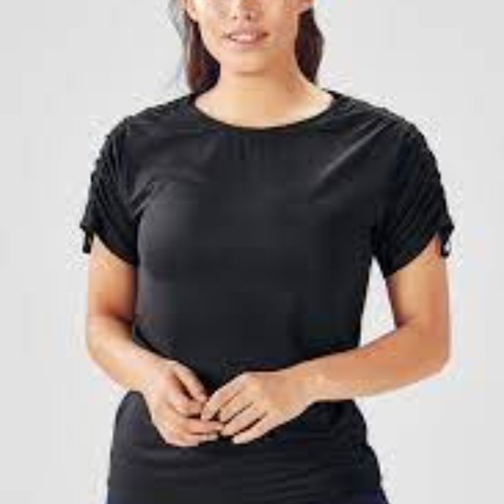 NWT Fabletics top *Price Dropped*